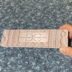 Dominique Cosmetic’s Sweater Weather 6 pan Palette